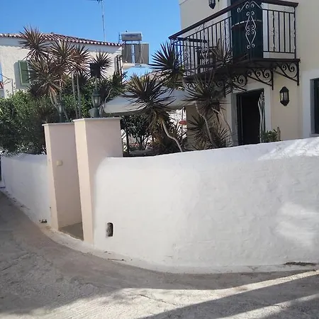 Toula'S House Apartment Ligoneri Exterior photo
