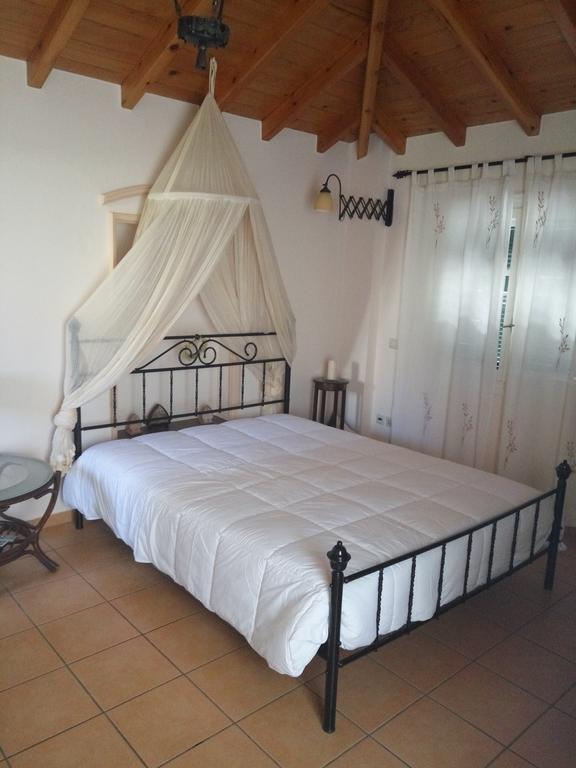 Apartment Toula's House Ligoneri