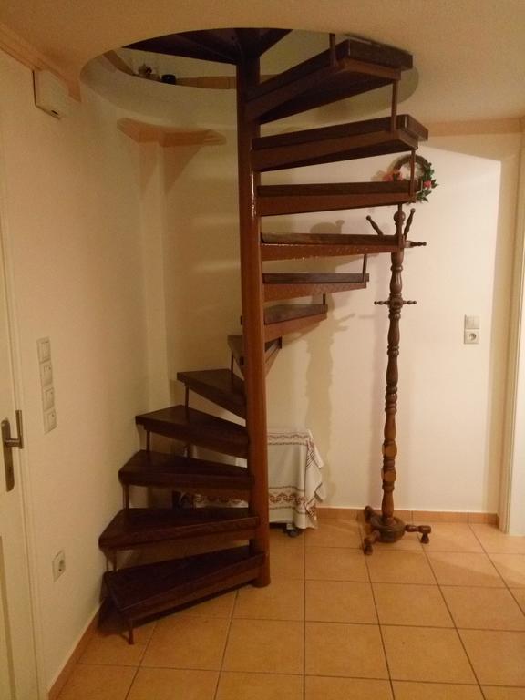 Apartment Toula's House Ligoneri